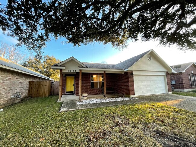 Building Photo - 9503 Dalewood Dr