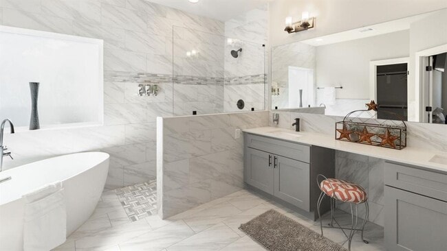 Building Photo - 505 Carl St