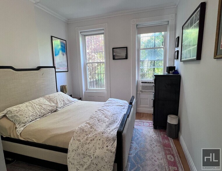 Building Photo - $7,000 | 2.5BR | 2BA | Prospect Heights Townhouse Duplex | Private Backyard | 1,500 SF | Original...