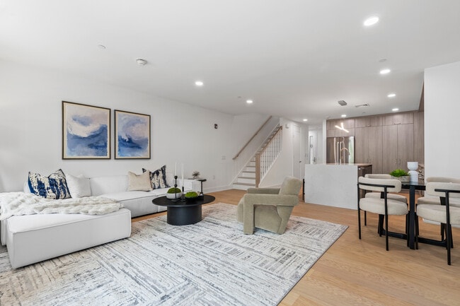 Townhouse - Harrison Mews