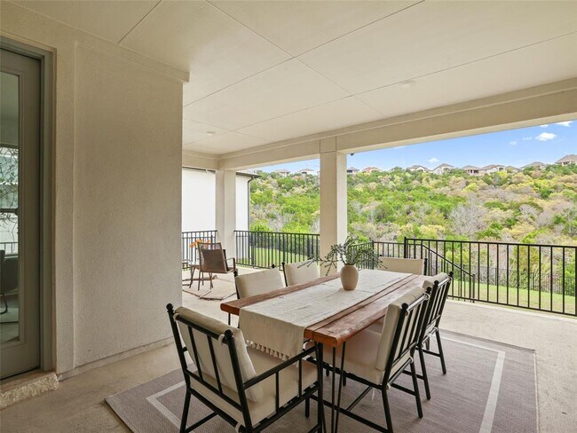 Building Photo - 1328 Brescia Walk