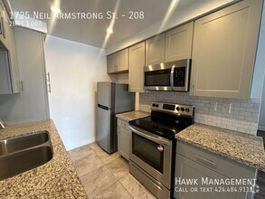 Building Photo - Charming Two-Bedroom Condo in Montebello w...