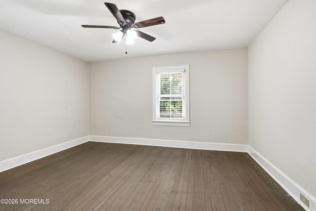 Building Photo - 1114 Summerfield Ave