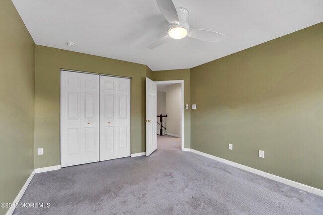 Building Photo - 12 Coral Place