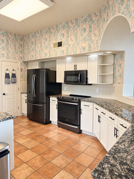 Building Photo - 9208 Masini Ln NW