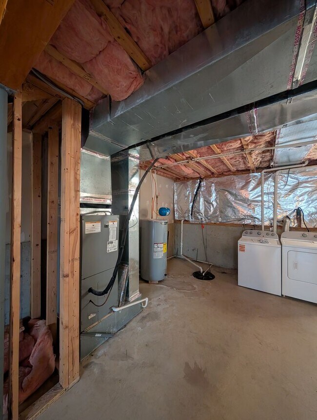 Building Photo - 322 Caribou Ln