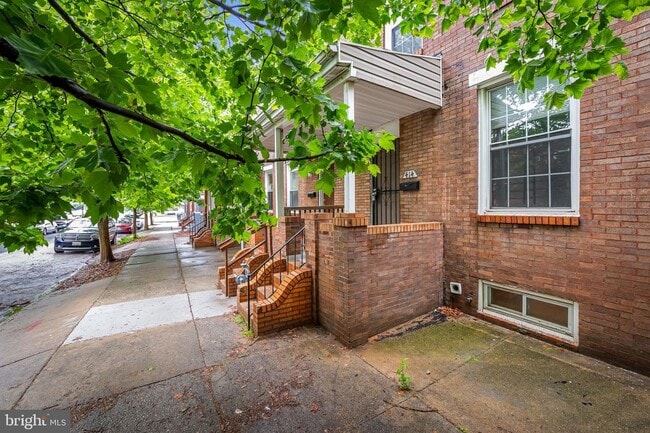 Building Photo - 414 N Bouldin St