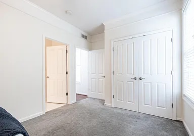 Building Photo - 532 E Saint Catherine St