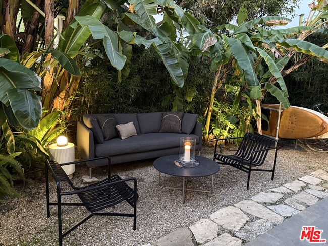 Building Photo - 1510 Electric Ave