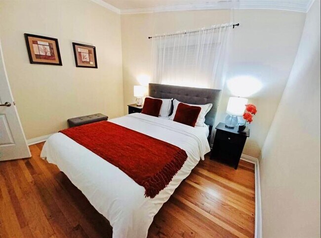 Building Photo - 279 Hach Ln