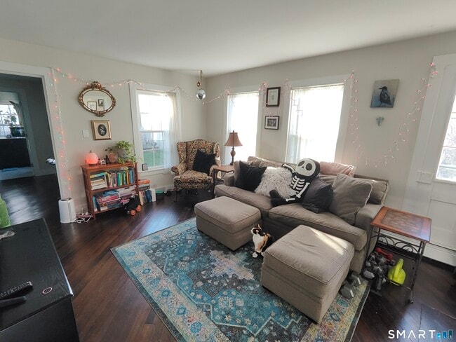 Building Photo - 19 East St