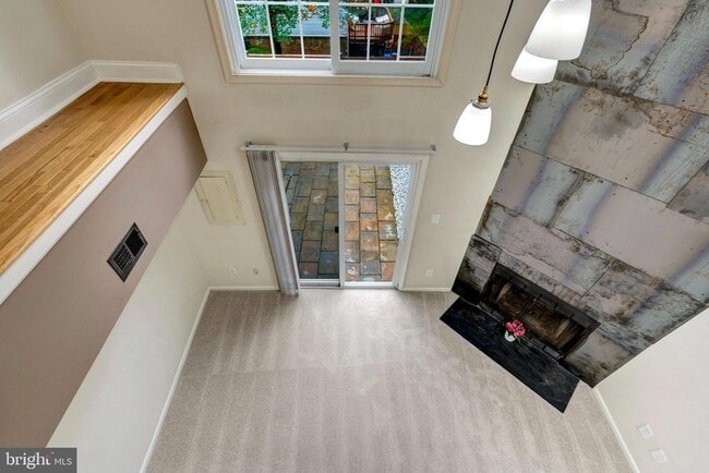 Building Photo - 8482 Springfield Oaks Dr