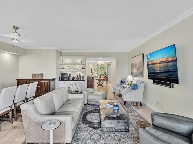 Building Photo - 3720 S Ocean Blvd