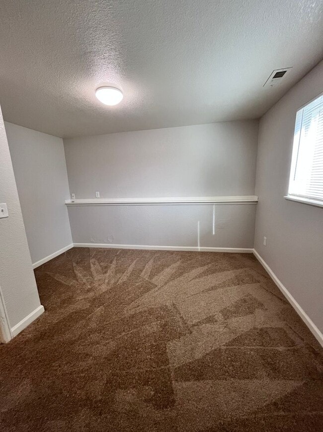 Building Photo - Updated 4-bedroom, 2 bathroom home in Thornton!