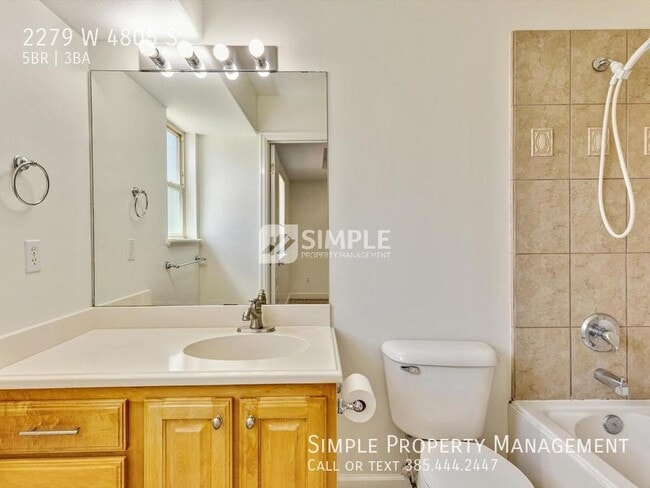 Building Photo - Newly remodeled home in Taylorsville!