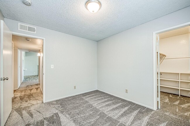 Building Photo - 6364 N Barcus Ave