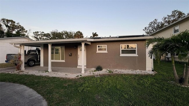 Building Photo - 3727 Overlook Dr NE