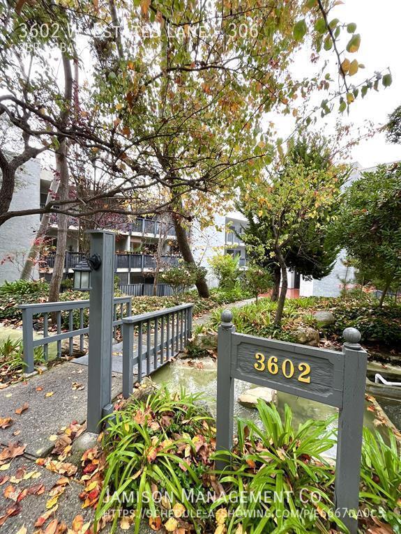 Building Photo - 3602 W Estates Ln