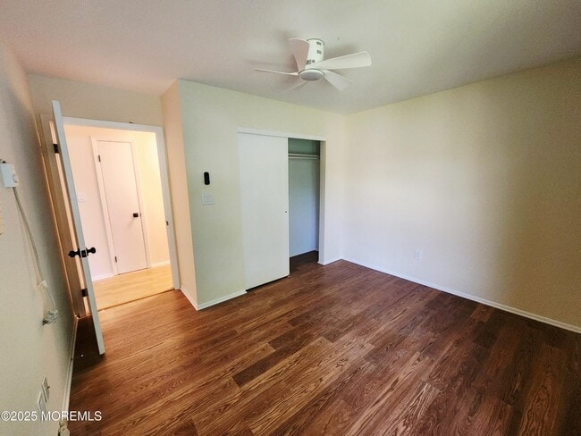 Building Photo - 38 Meadow Green Cir