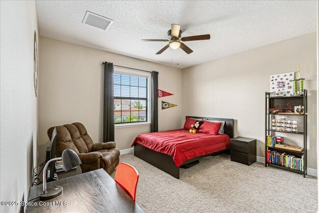 Building Photo - 2228 Zuma Ln