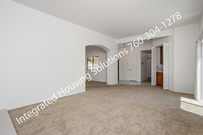 Building Photo - 3841 Violet Glen