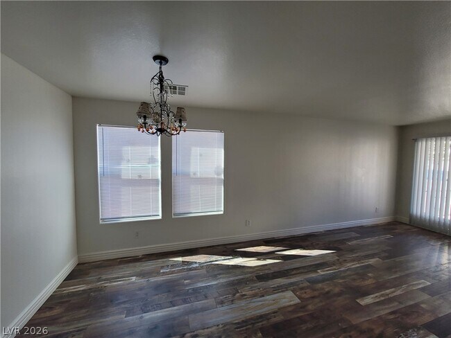 Building Photo - 10799 Flame Vine Ct