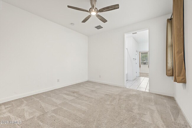 Building Photo - 20398 W Elm Dr