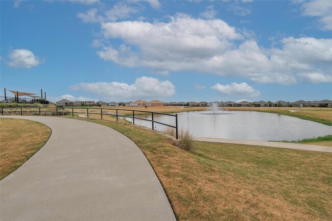 Building Photo - 7633 Rampart Dr