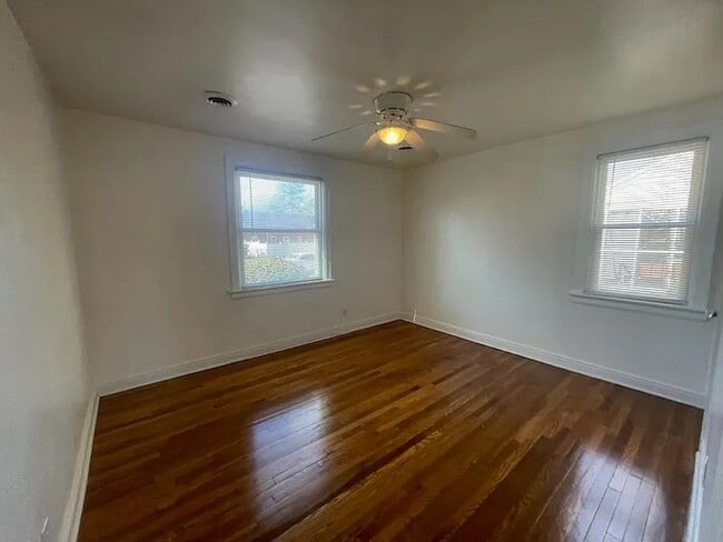 Building Photo - 3609 Edgeton Cir