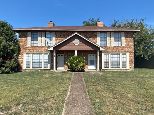 Primary Photo - 2928 Stonycroft Dr