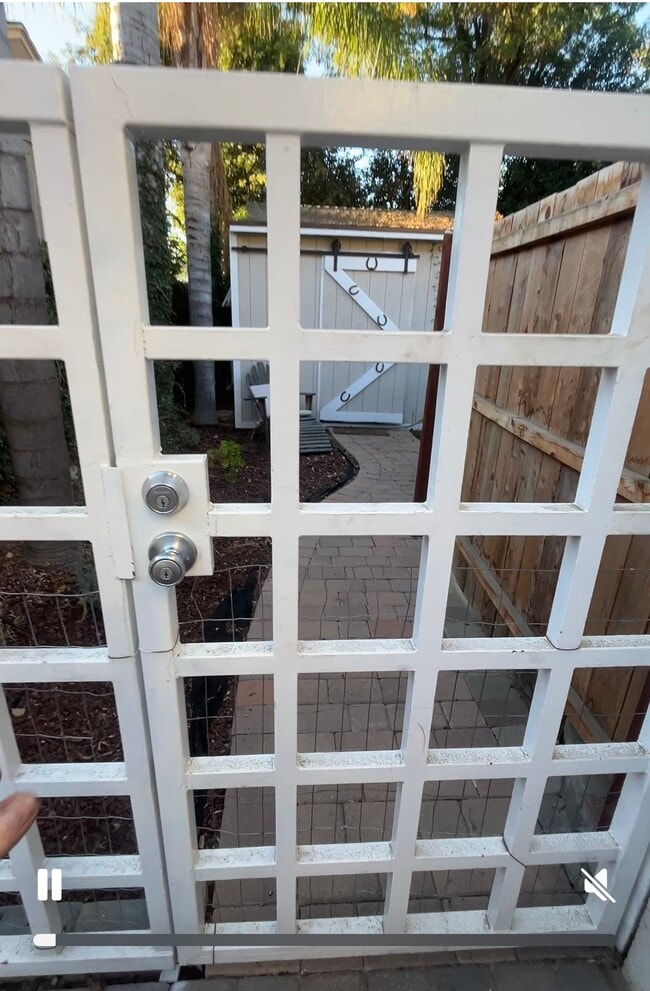 Building Photo - 16616 Haynes St