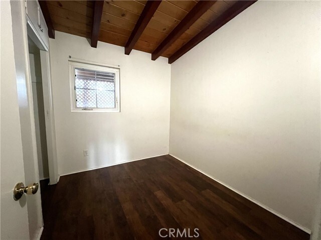 Building Photo - 725 Tyrol Dr