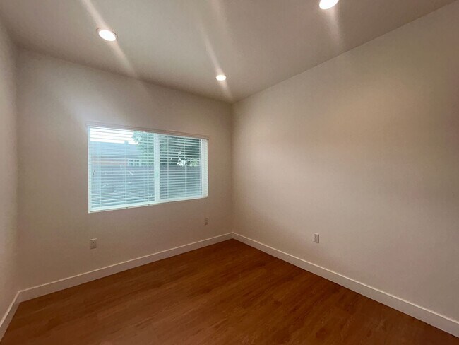 Building Photo - Newly Built 3 Bed / 2 Bath House for Rent in Westminster