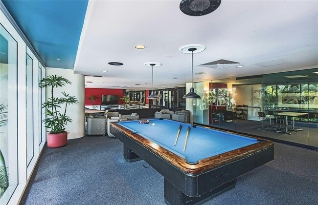 Building Photo - 1212 Nuuanu Ave