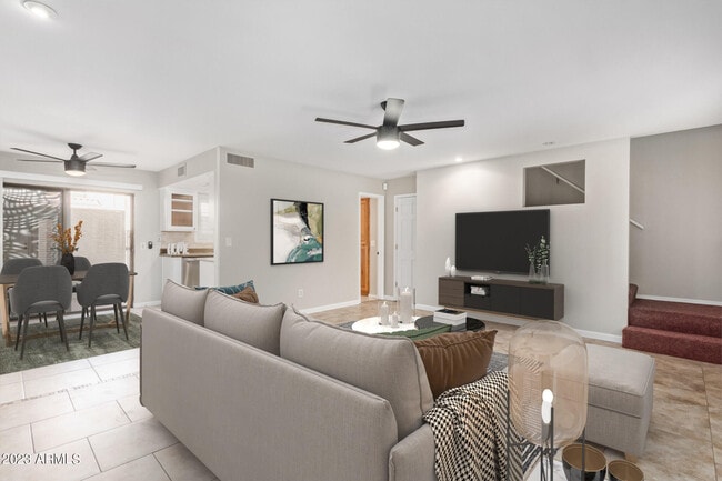 Building Photo - 16510 E Palisades Blvd