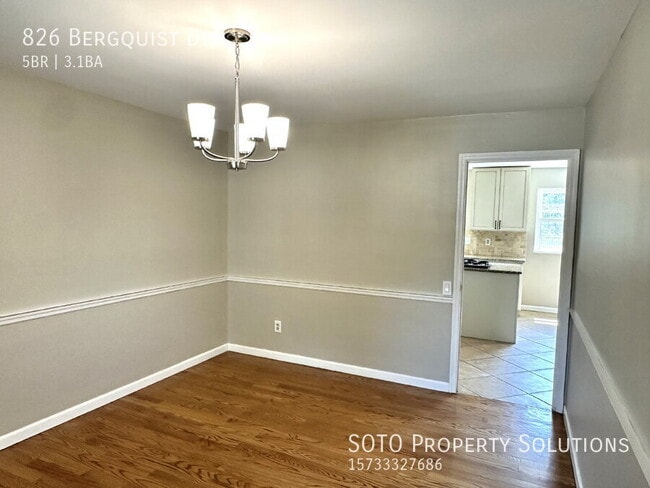 Building Photo - 826 Bergquist Dr