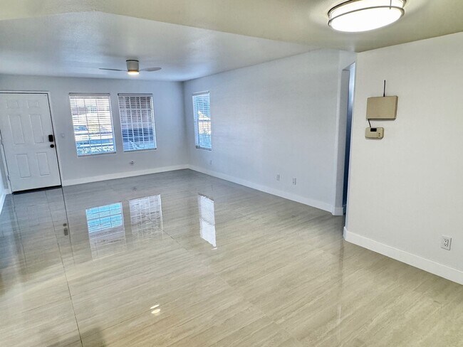 Building Photo - 3455 Erva St