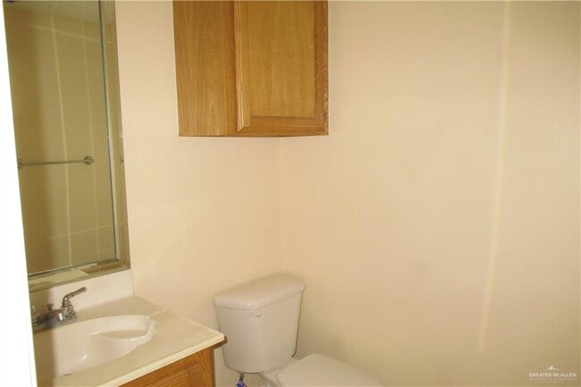 Building Photo - 33 Santa Teresa St