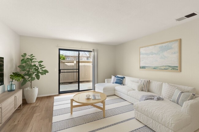 Interior Photo - Parkview Palms