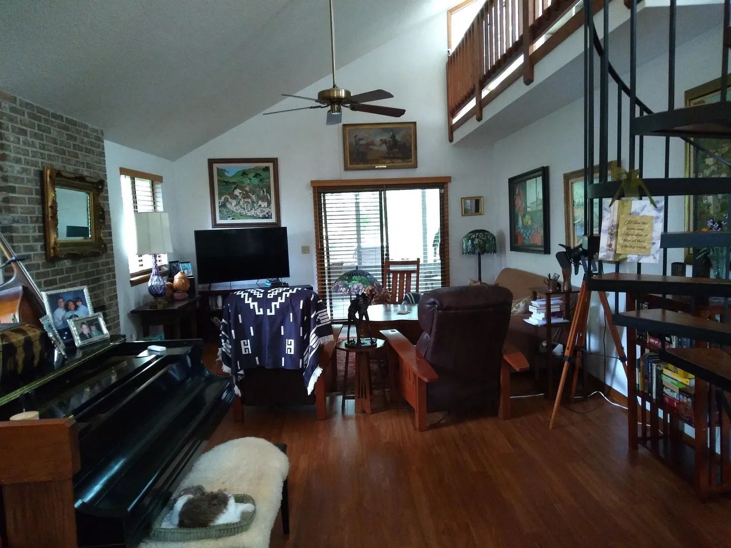 Building Photo - 275 Bayridge Ct