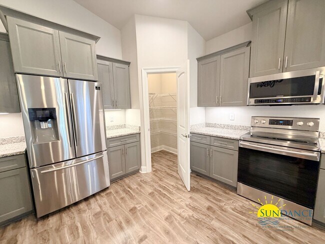 Building Photo - 2510 Tree Feather Ct