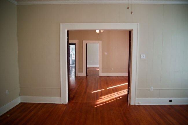 Building Photo - 1288 McCullin Rd