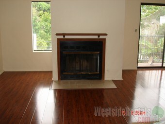 Building Photo - 4267 Beverly Glen Blvd