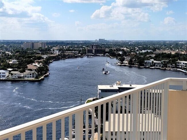 Building Photo - 1200 Hibiscus Ave