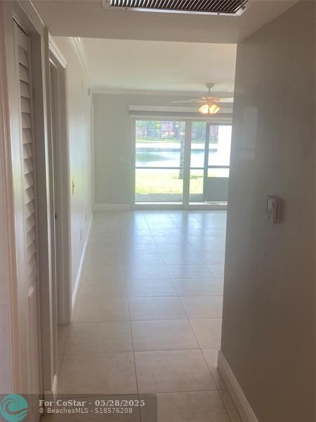 Building Photo - 750 SW 138th Ave