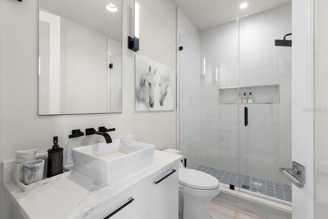 Building Photo - 5131 W Neptune Way