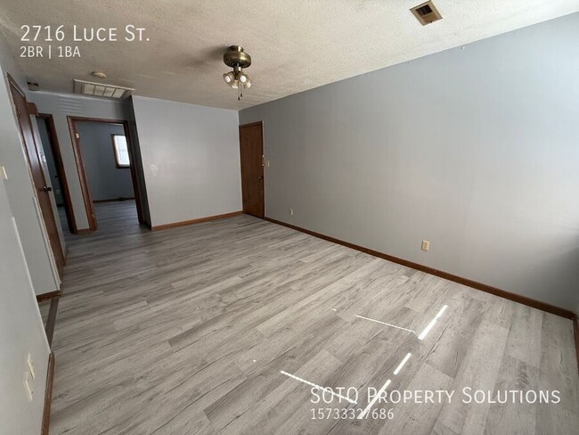 Building Photo - 2 BD / 1 BA