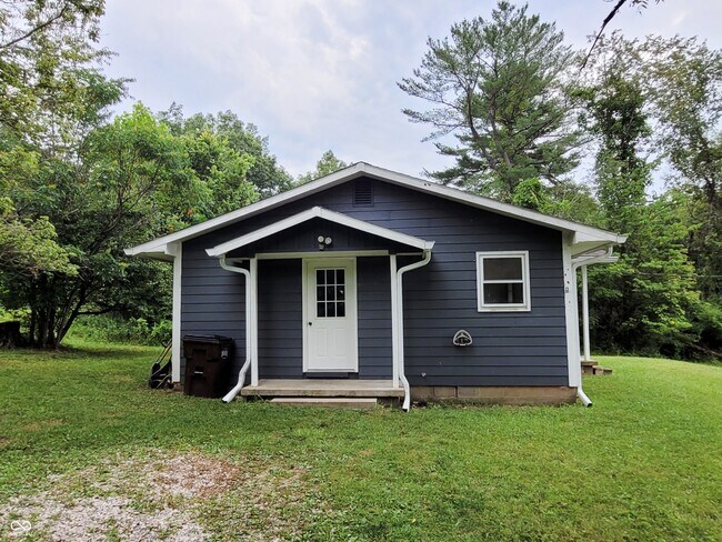 Building Photo - 732 Upper Schooner Rd