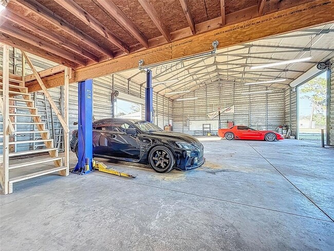 Building Photo - 3239 Allen Rd