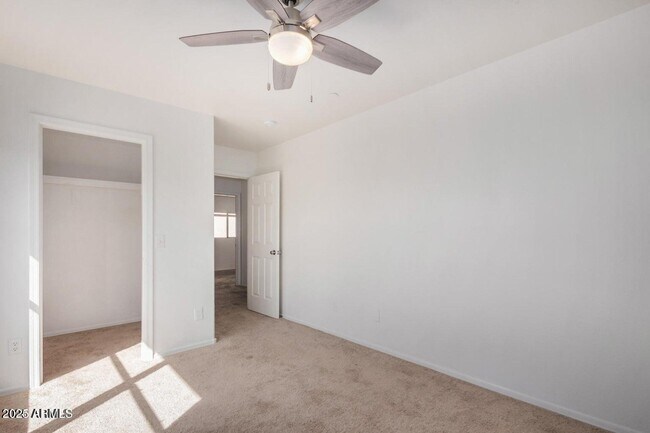 Building Photo - 11836 W Rosewood Dr